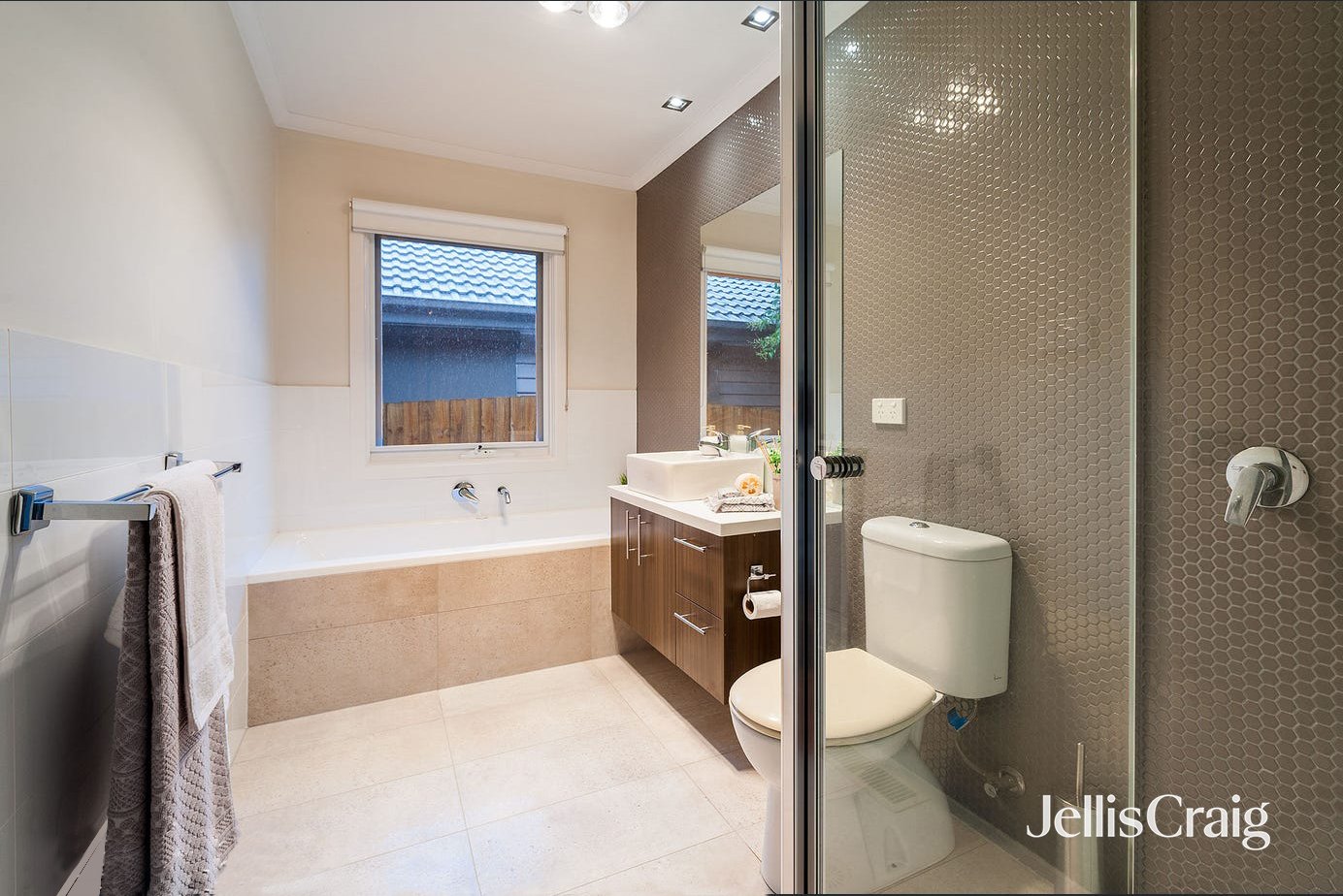 24 Dunn St, Watsonia image 7