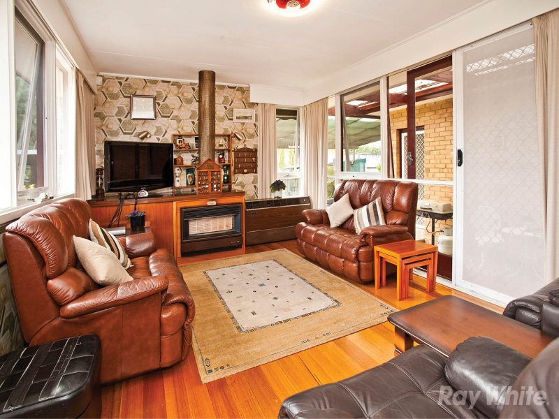 24 Durward Avenue, Glen Waverley image 3