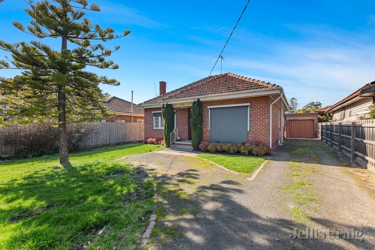 24 Edwin Street, Ivanhoe image 1