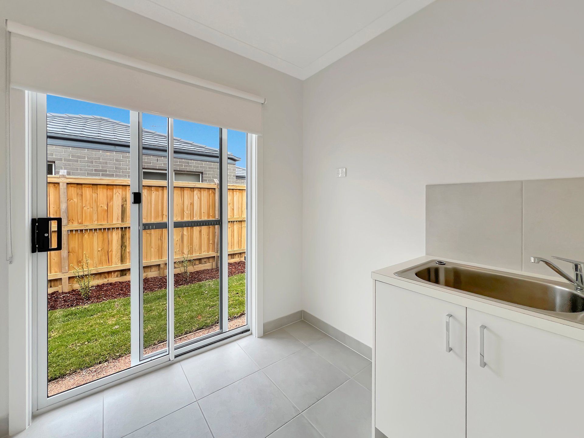 24 Elbert Street, Charlemont image 6