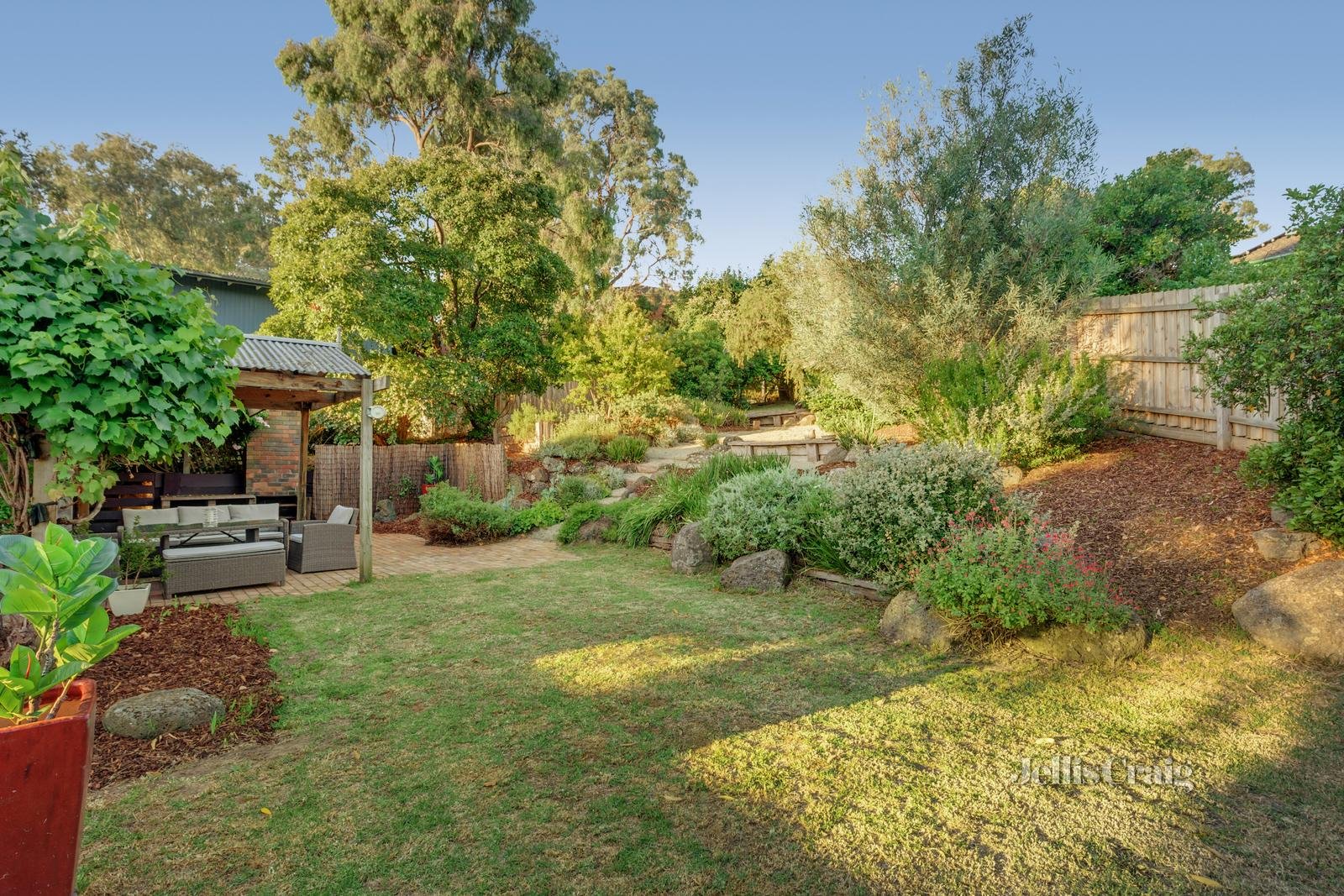 24 Elsa Court, Eltham image 12