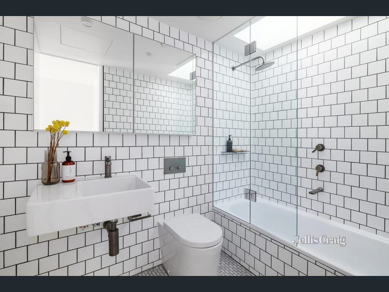 24 Farmer Street, Richmond image 9