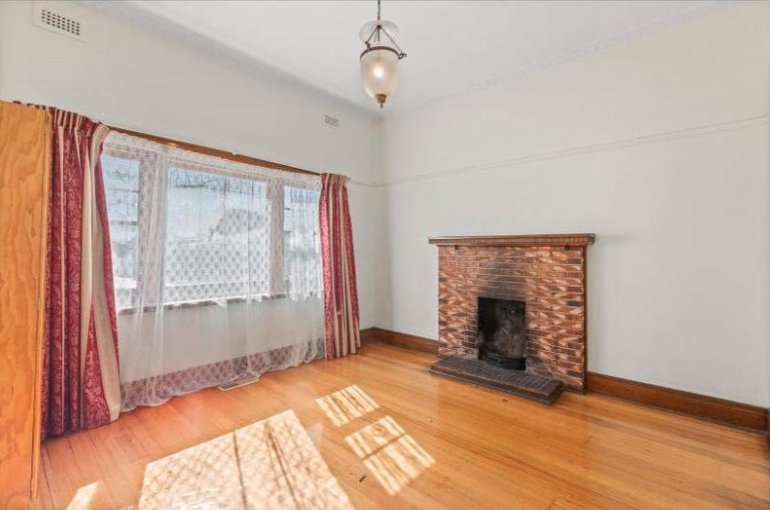 24 Fintonia Street, Hughesdale image 5