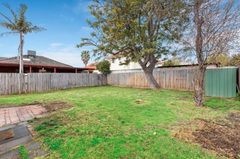 24 Fintonia Street, Hughesdale image 6