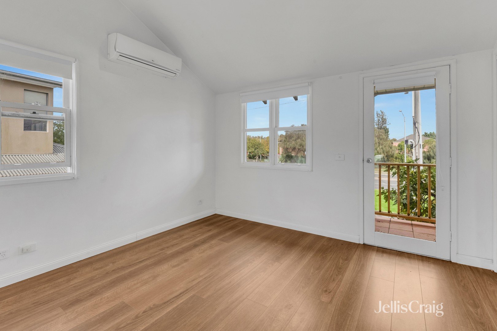 2/4 Florence Street, Williamstown&nbsp;North image 5