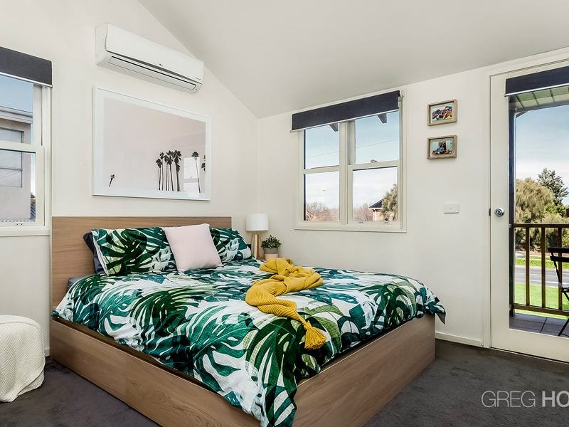 2/4 Florence Street, Williamstown image 7