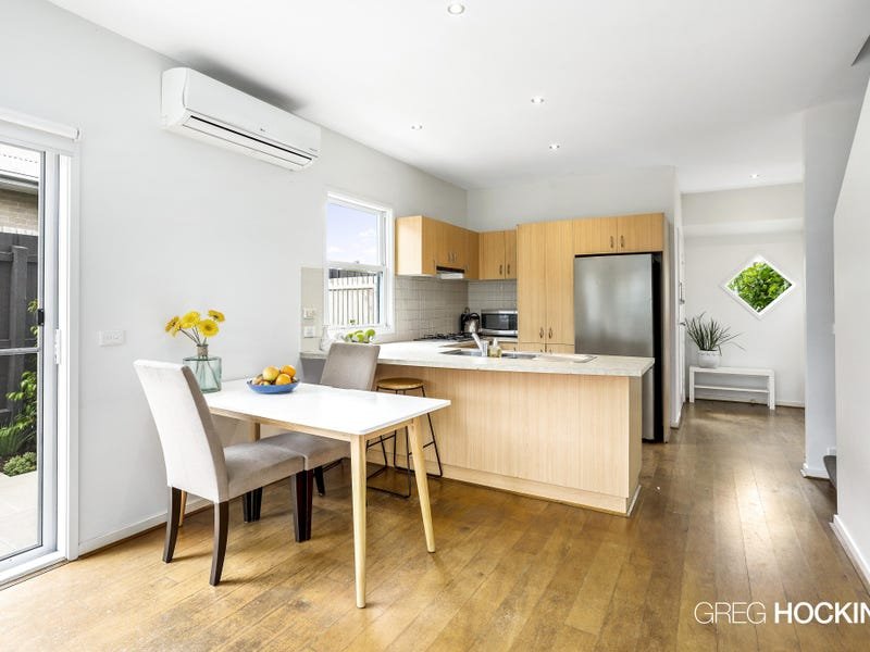 2/4 Florence Street, Williamstown image 7