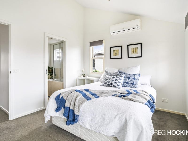 2/4 Florence Street, Williamstown image 9