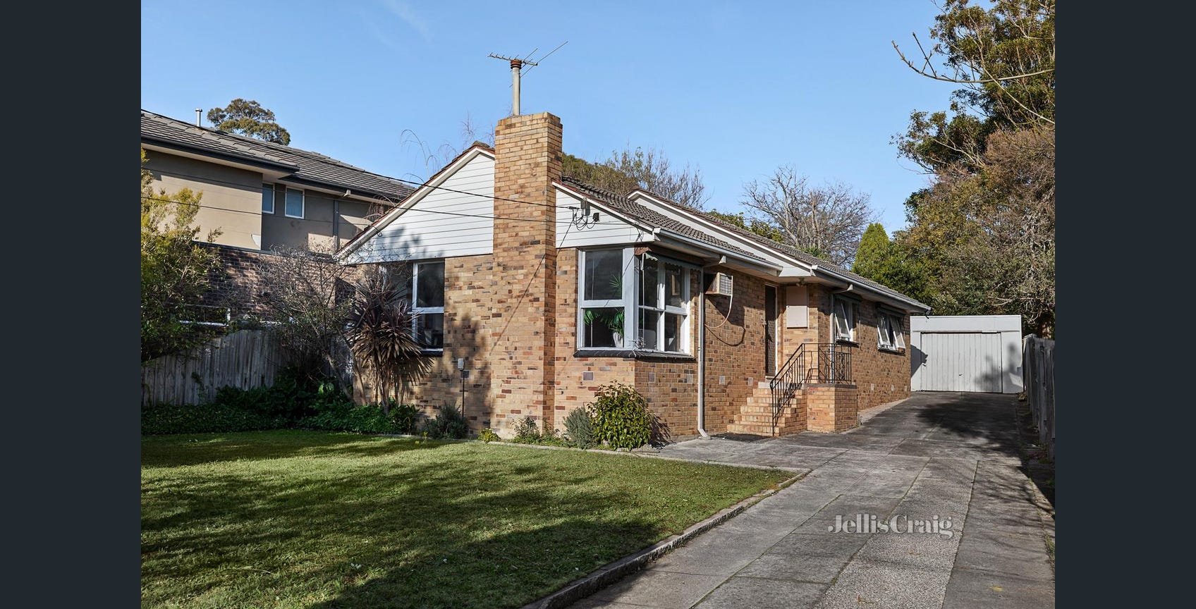 24 Fulton Crescent, Burwood image 10