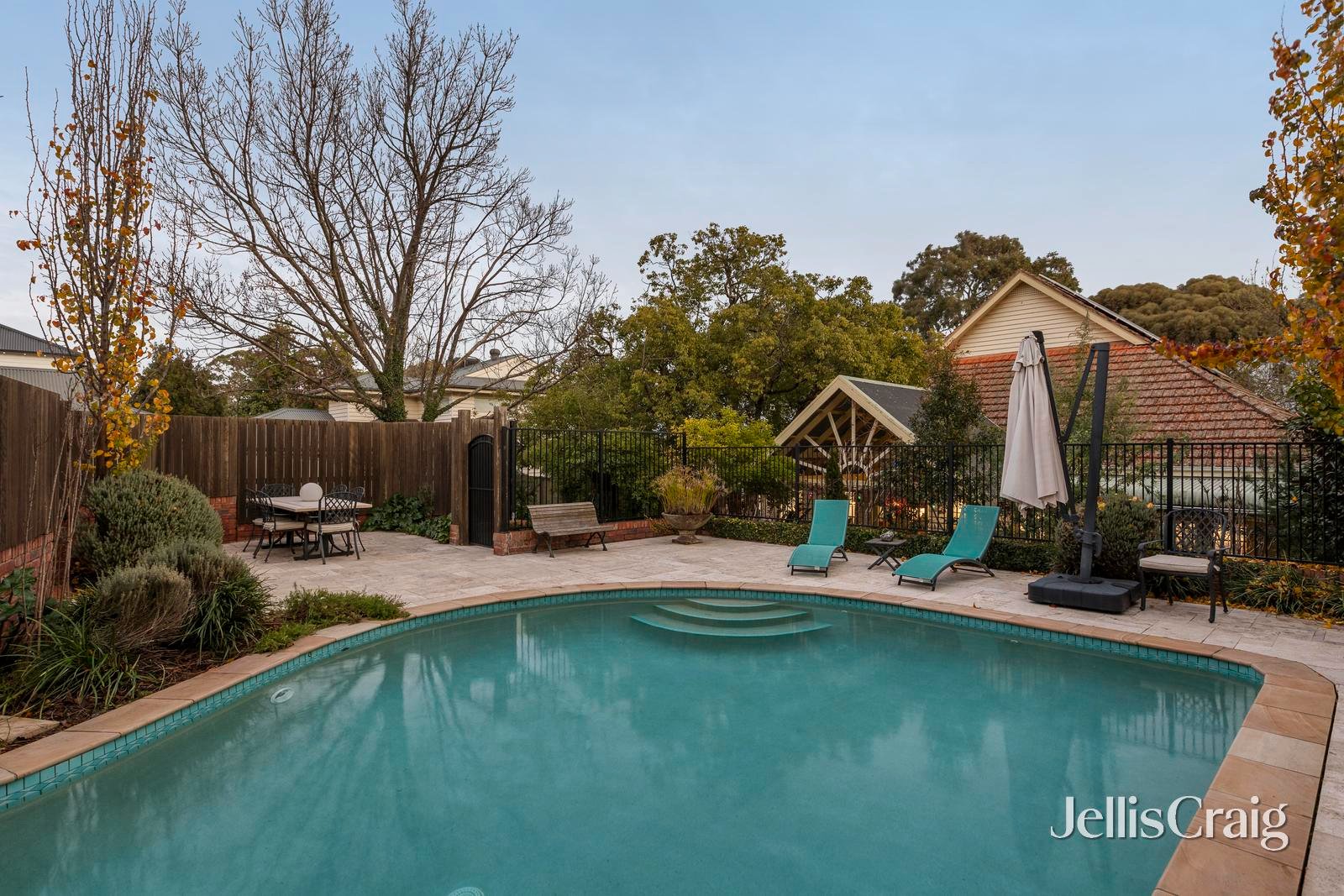24 Gladstone Road, Briar&nbsp;Hill image 6