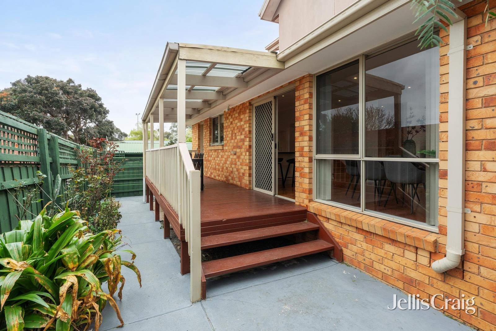 2/4 Gladstone Street, Surrey&nbsp;Hills image 5