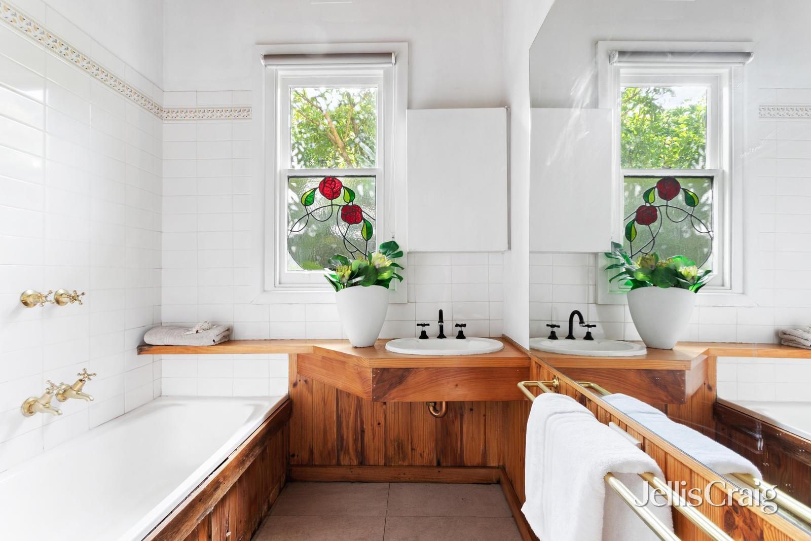 24 Glencairn Avenue, Camberwell image 10