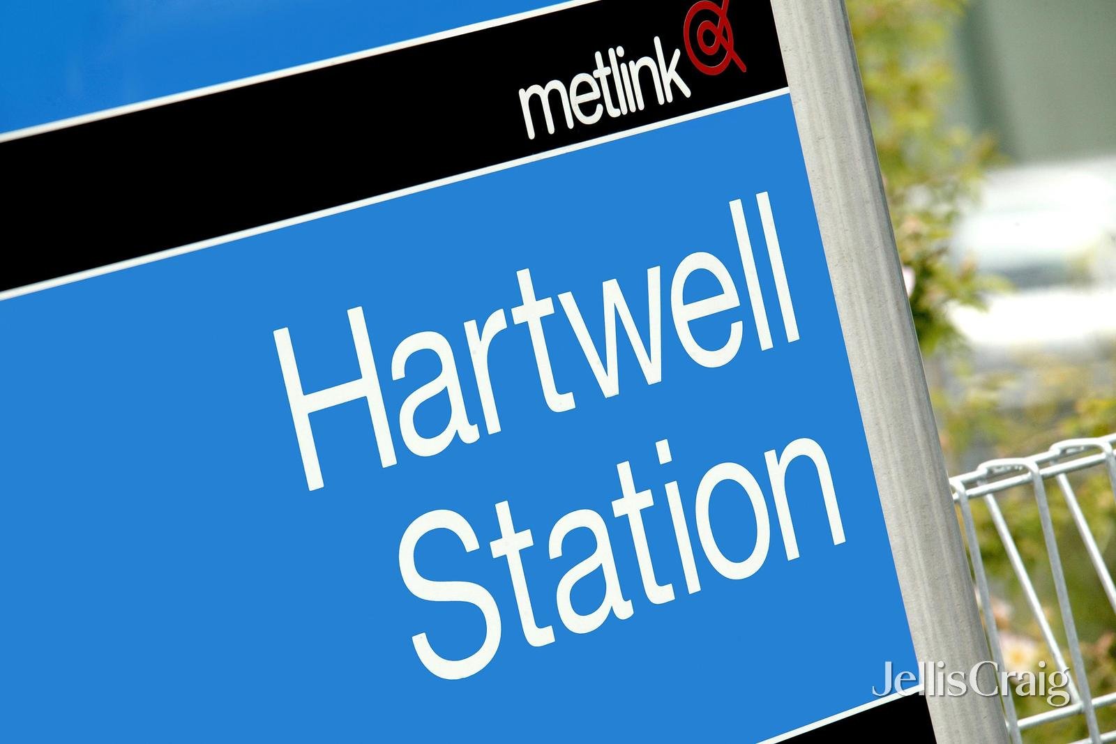 24 Glencairn Avenue, Camberwell image 20