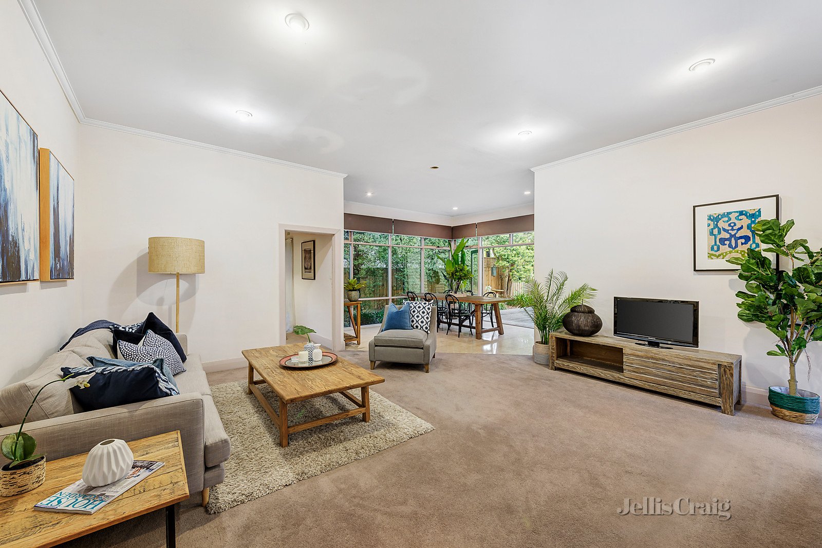 24 Glencairn Avenue, Camberwell image 2