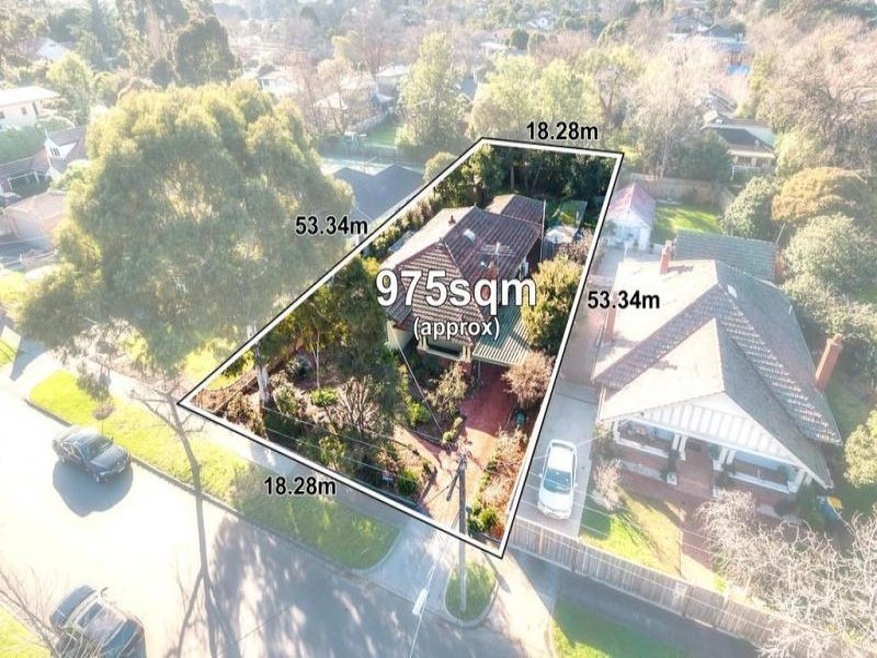 24 Glencairn Avenue, Camberwell image 4