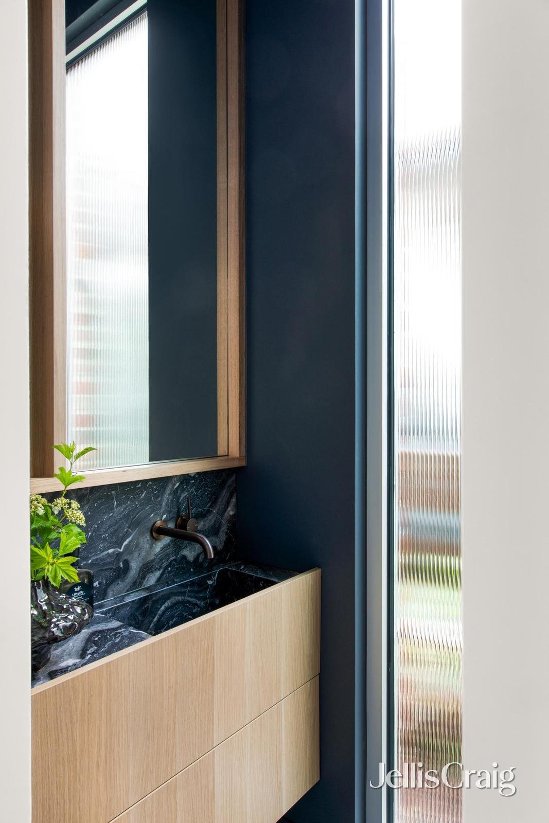 24 Glendearg Grove, Malvern image 18