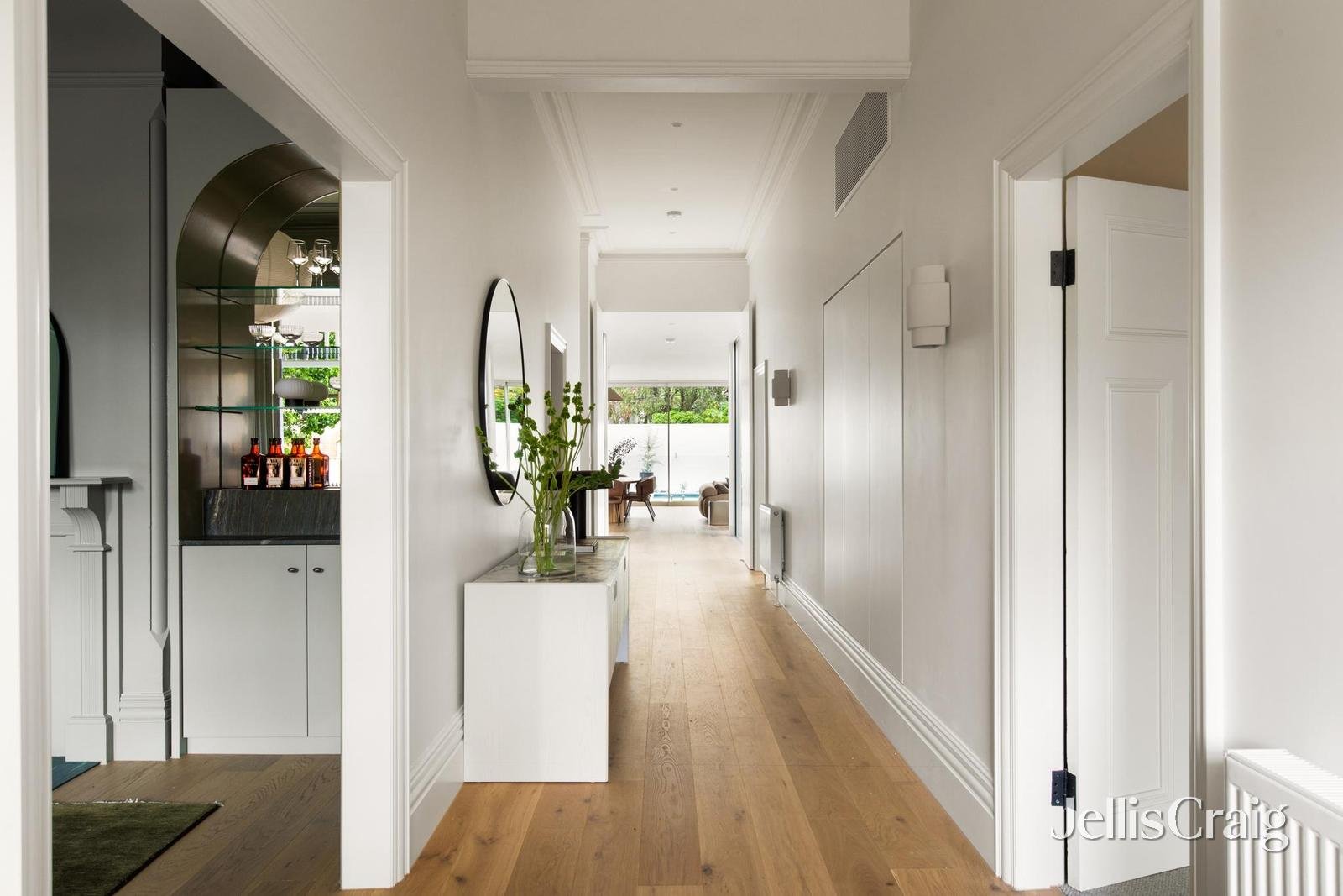 24 Glendearg Grove, Malvern image 24