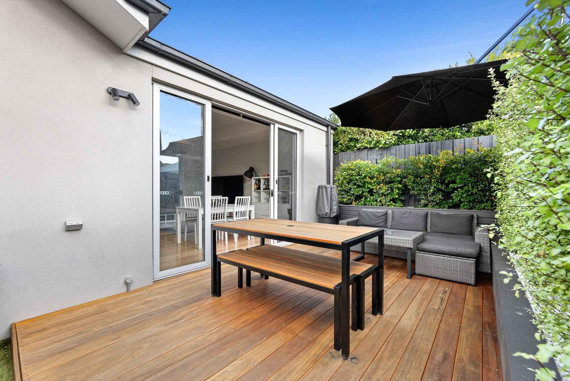 Property Gallery Thumbnail 6