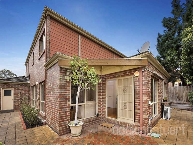 24 Greythorn Road, Balwyn North image 10