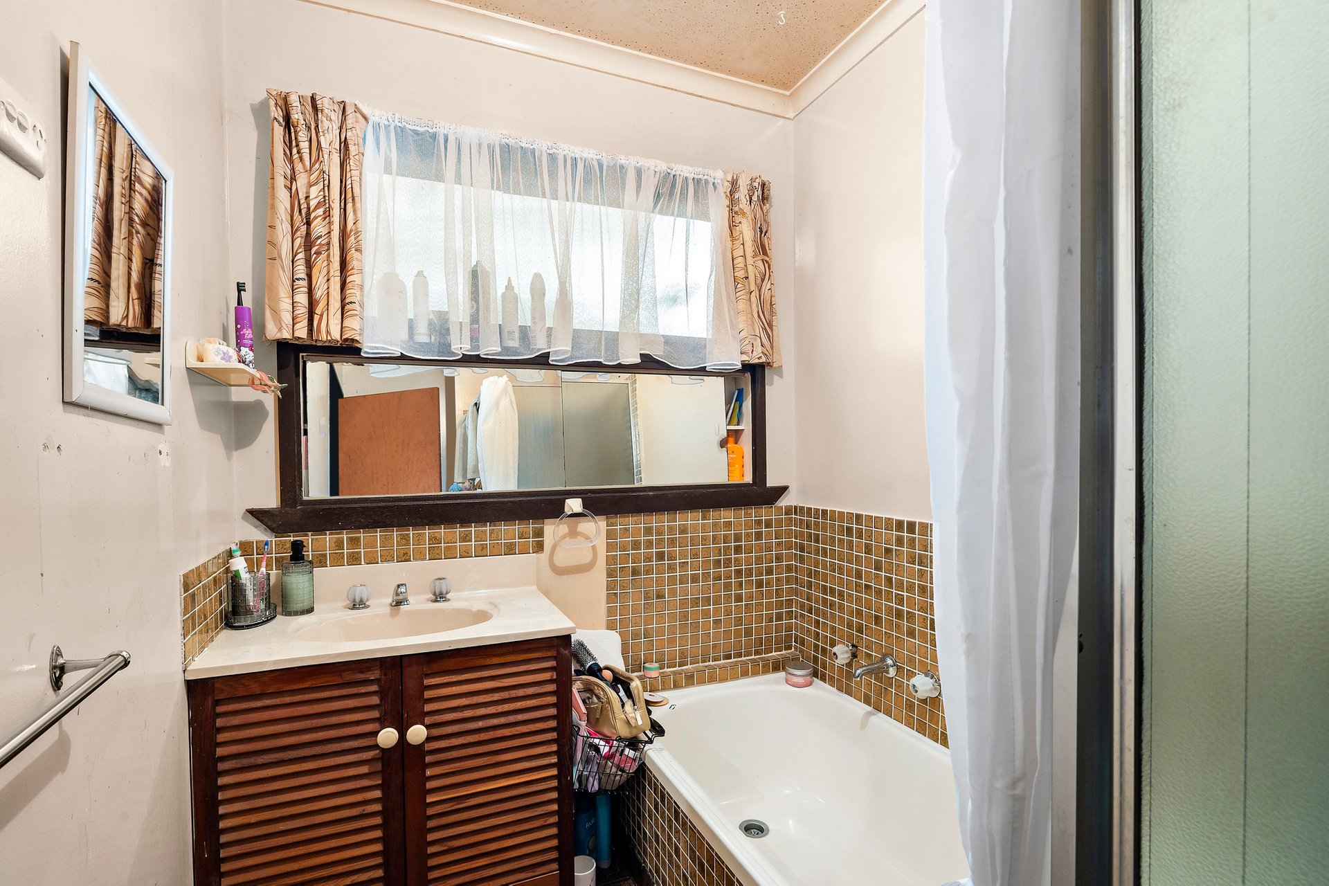 Property Gallery Thumbnail 5