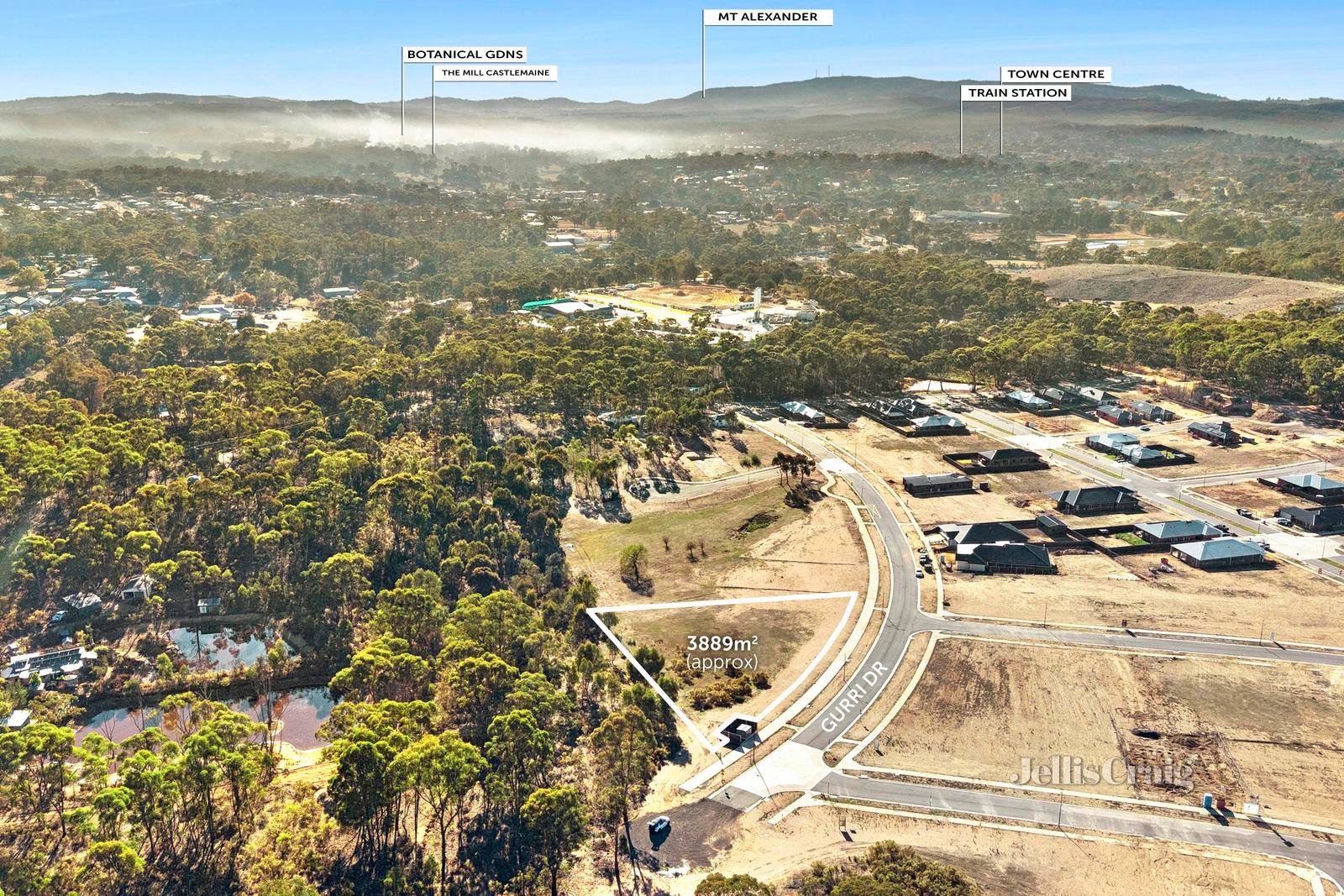 24 Gurri Drive, Campbells Creek image 5