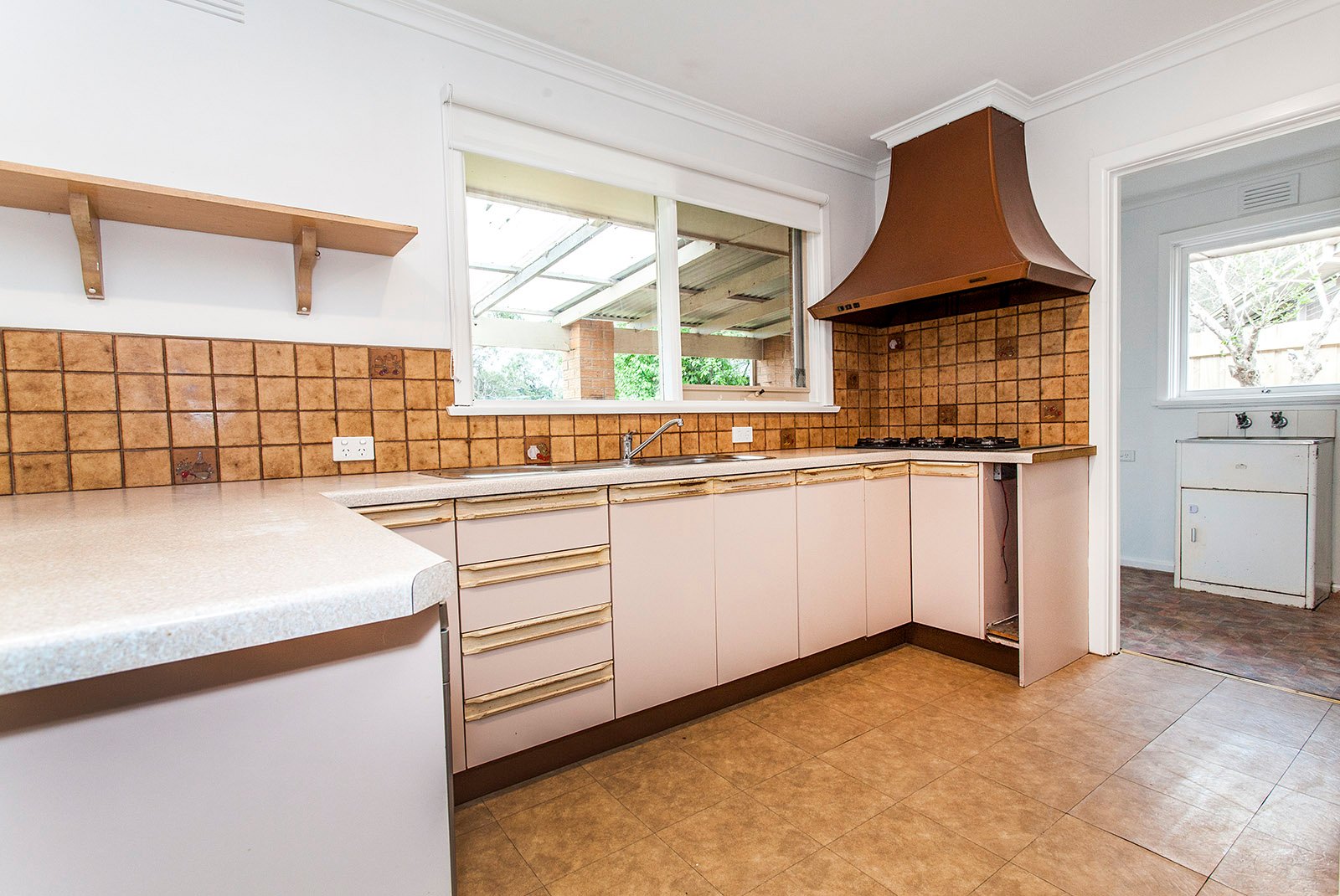 Property Gallery Thumbnail 2