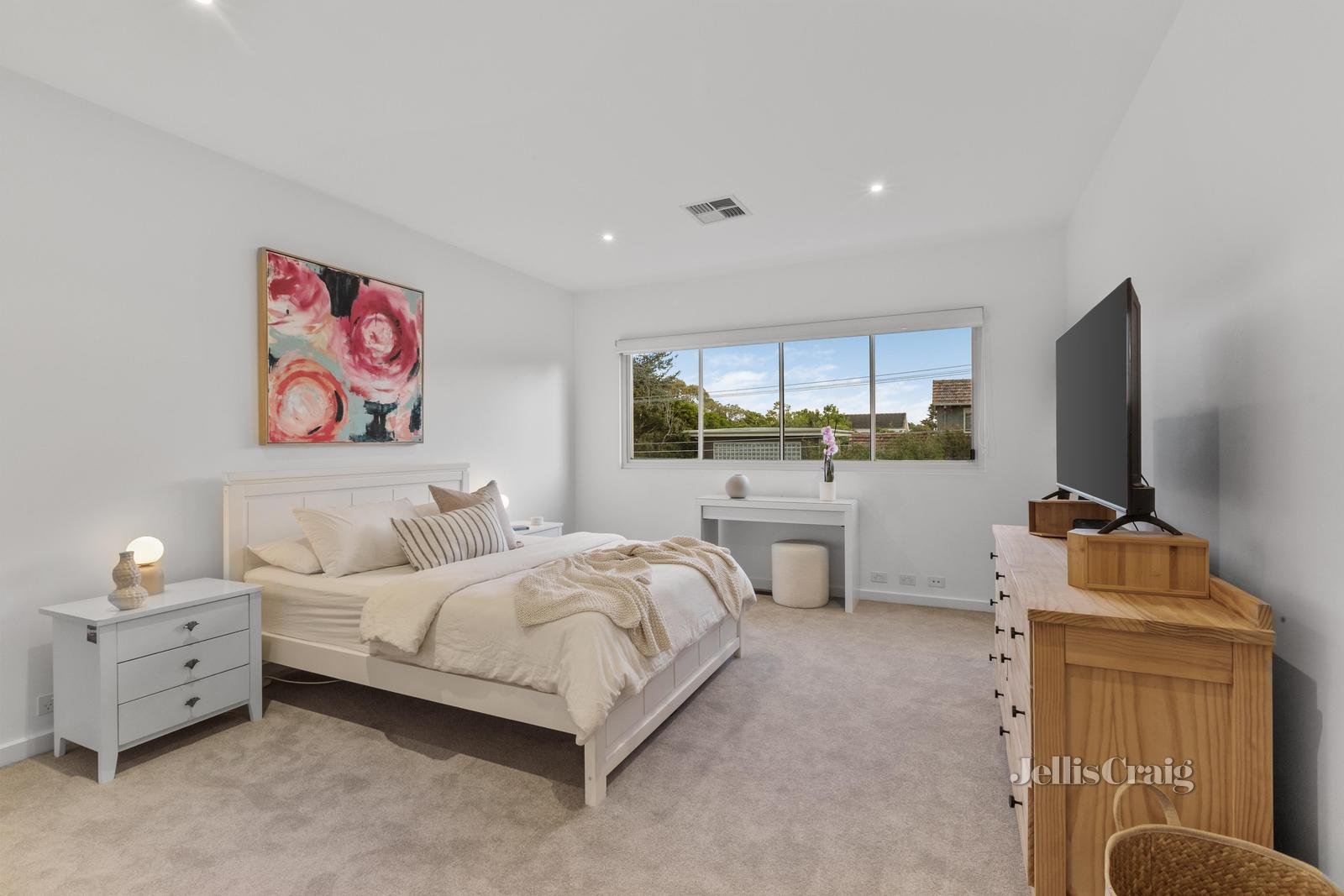 24 Haydens Road, Beaumaris image 15