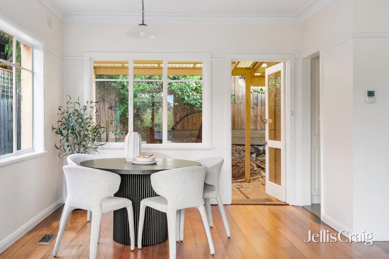 24 Henry Street, Eltham image 6