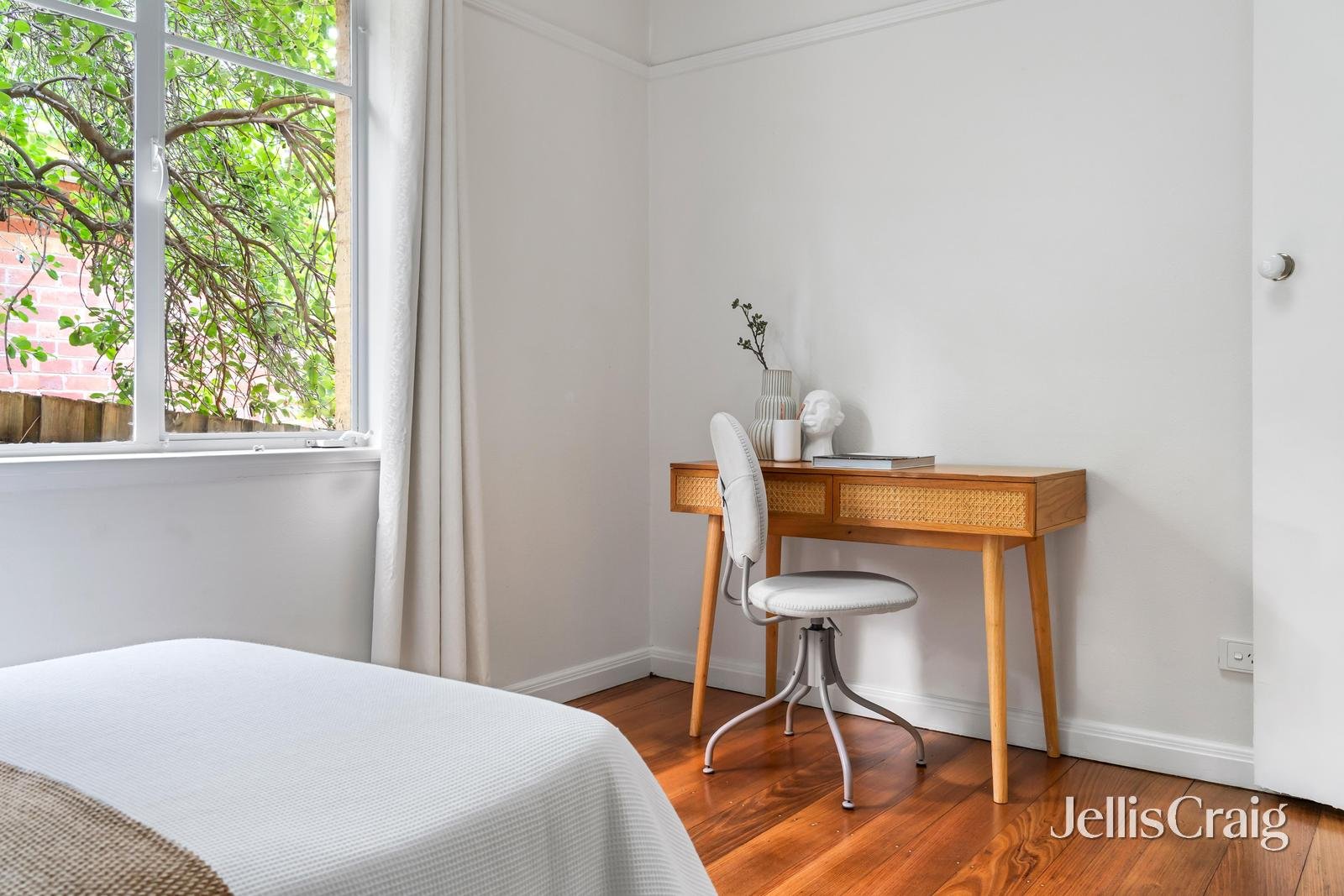 24 Henry Street, Eltham image 11