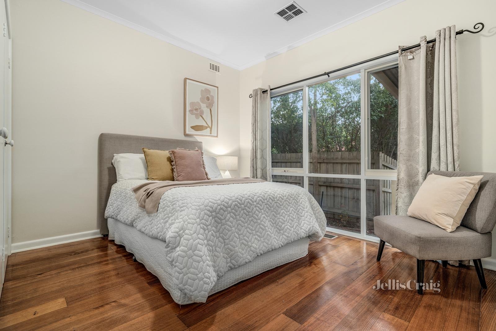 24 Highton Street, Ringwood East image 8