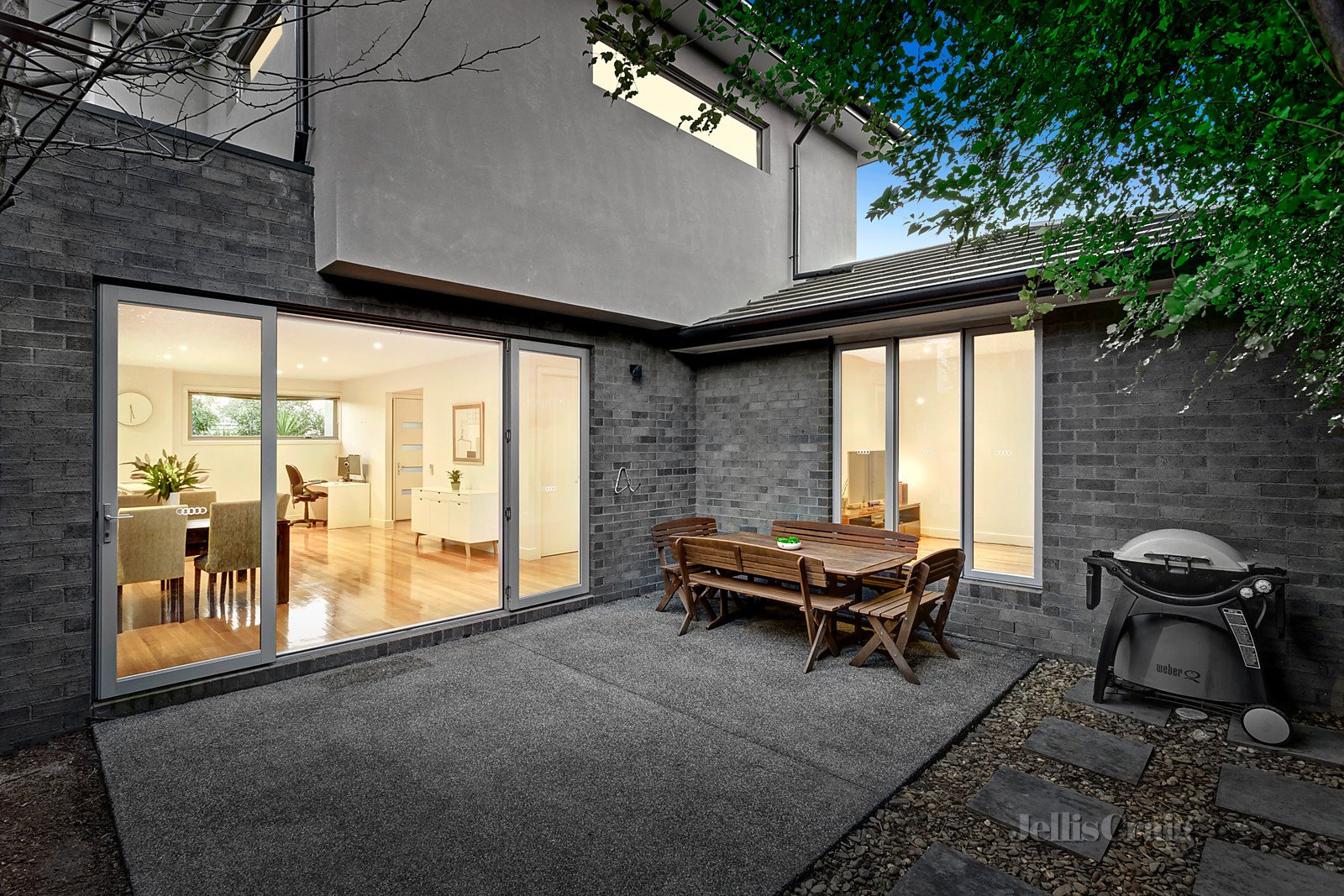 2/4 Hill Street, Box Hill South image 11