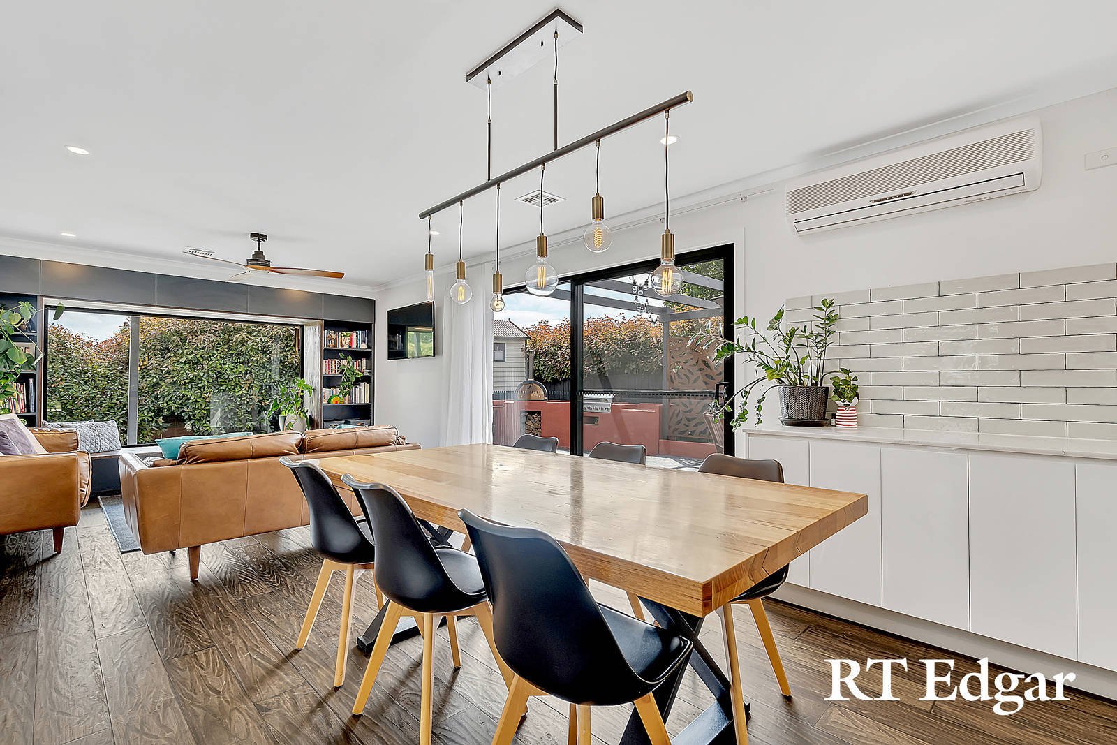 Property Gallery Thumbnail 9