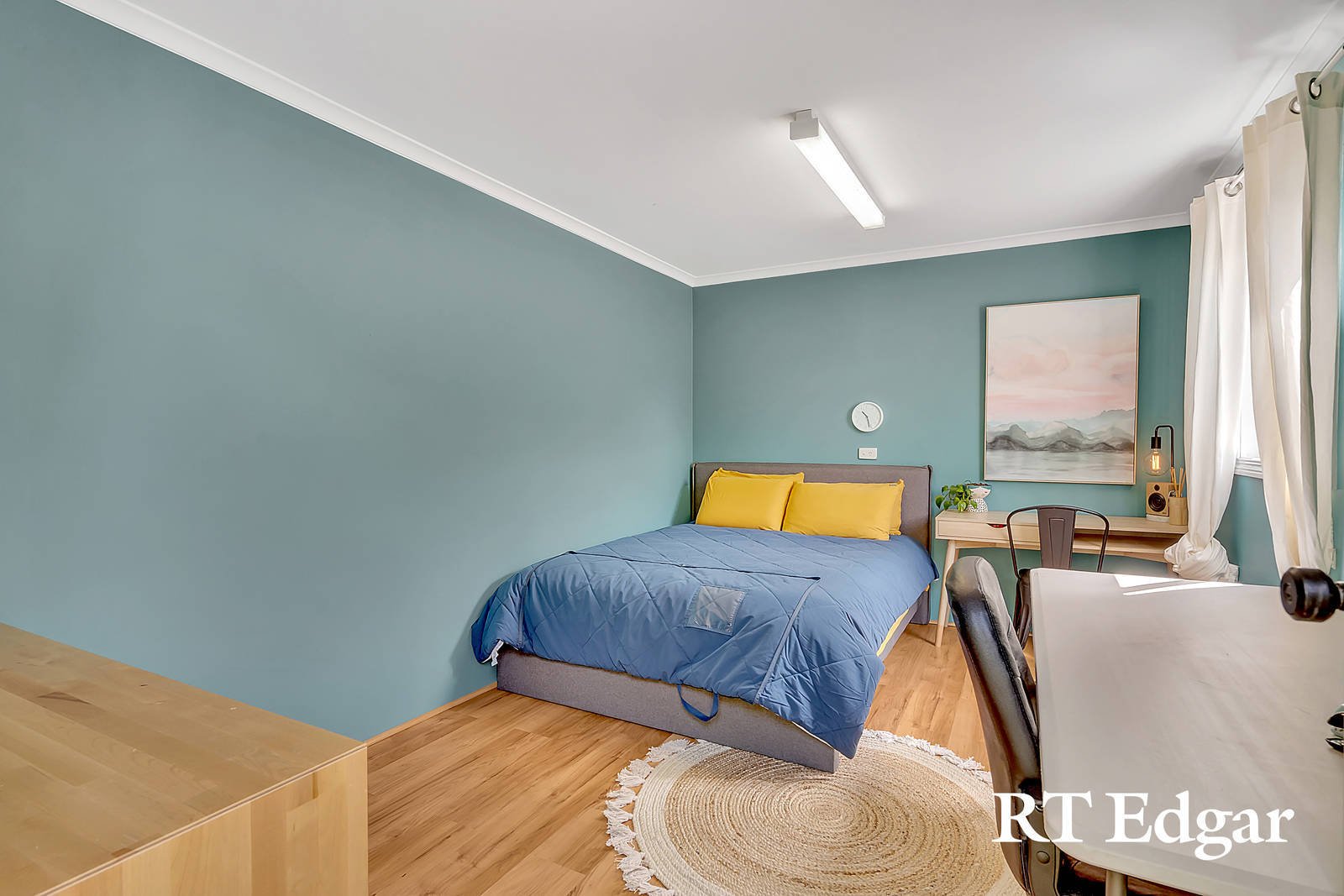 Property Gallery Thumbnail 16