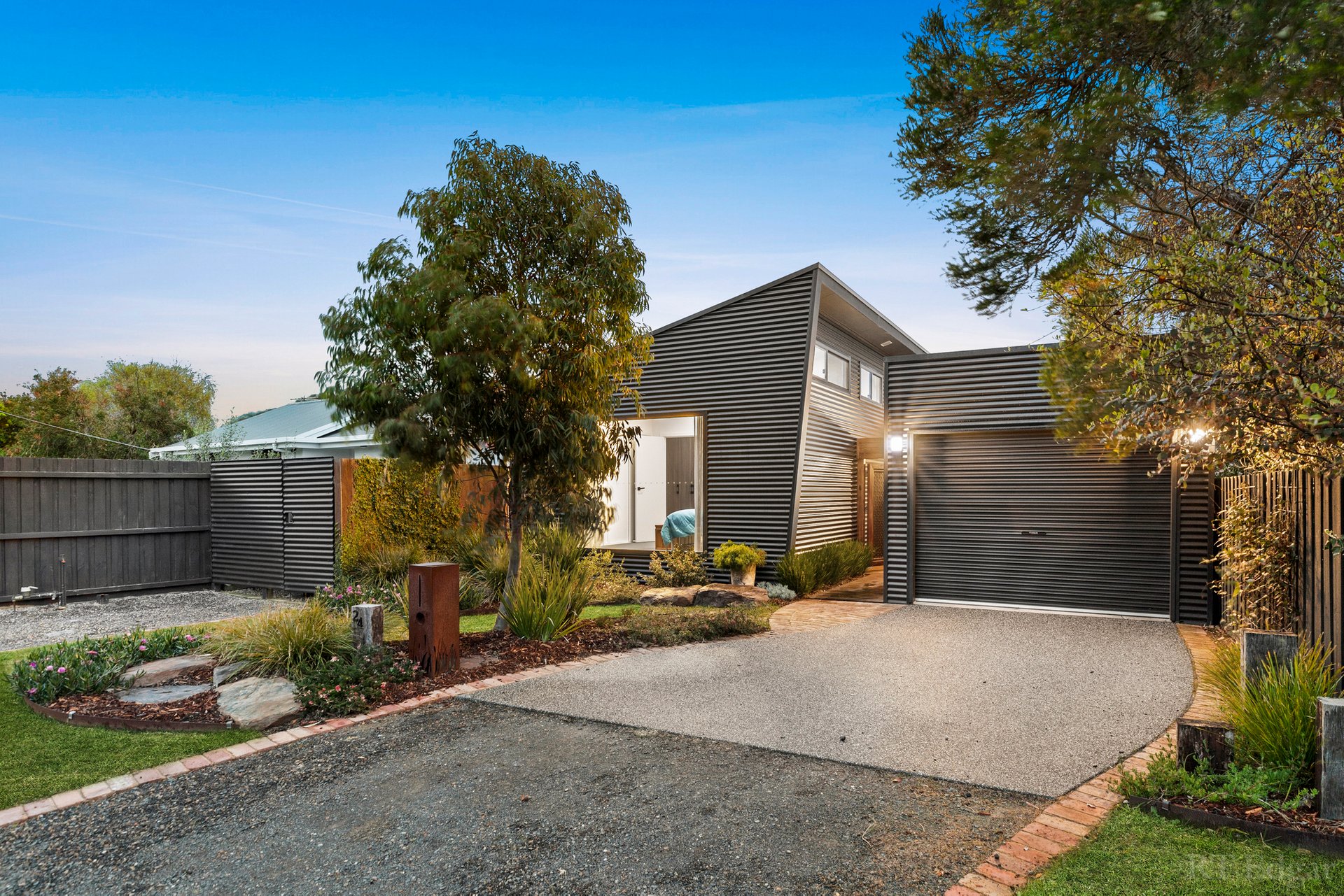 Property Gallery - Main Image