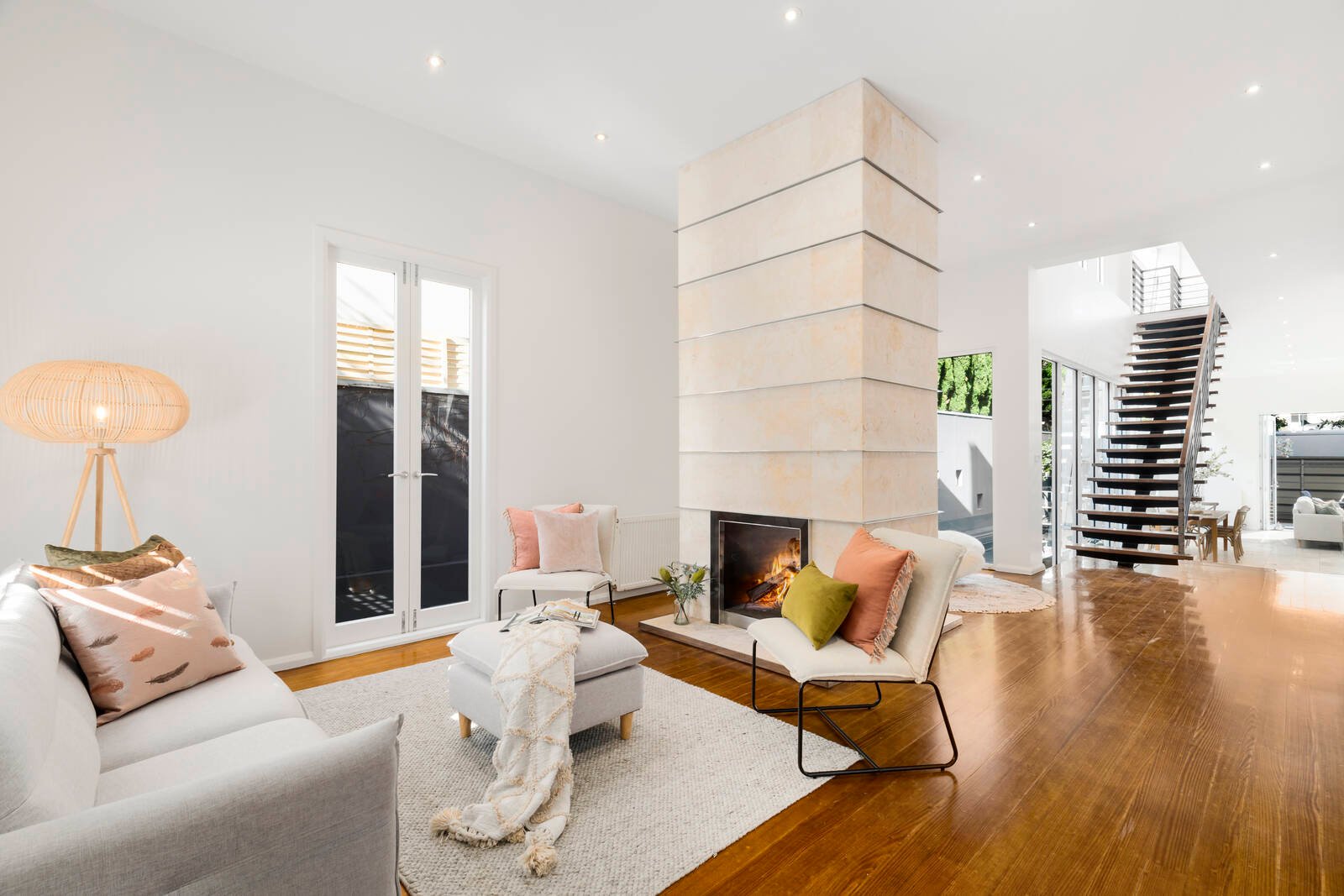 Property Gallery Thumbnail 9