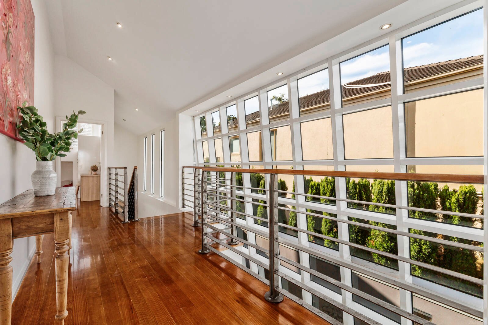 Property Gallery Thumbnail 11