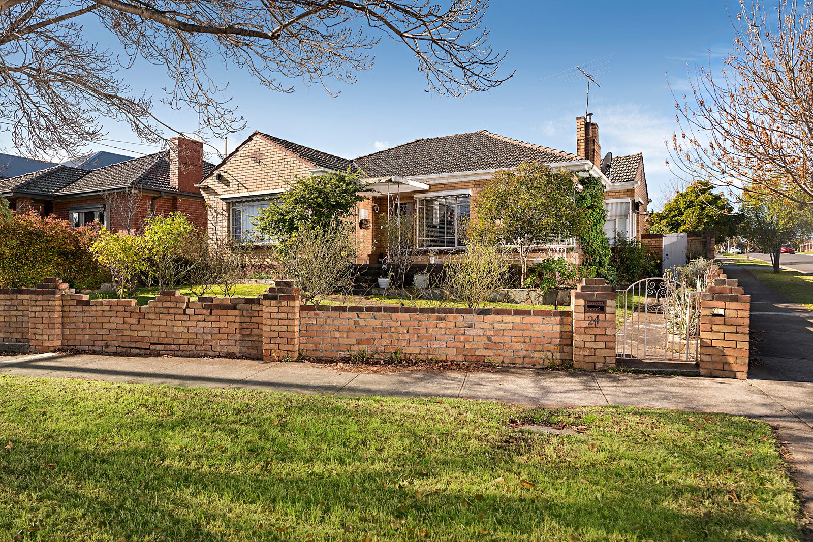 24 Houston Avenue, Strathmore VIC 3041