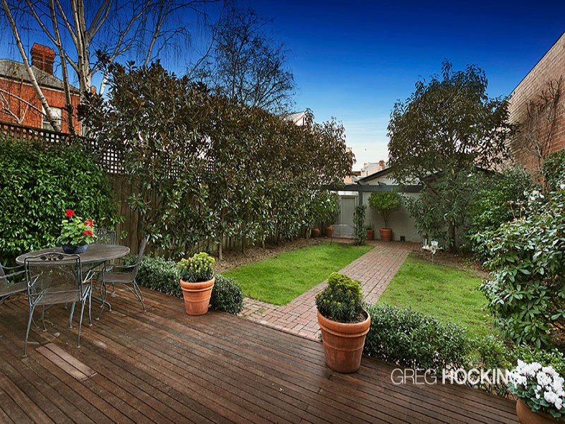 24 Howe Crescent, South Melbourne image 3