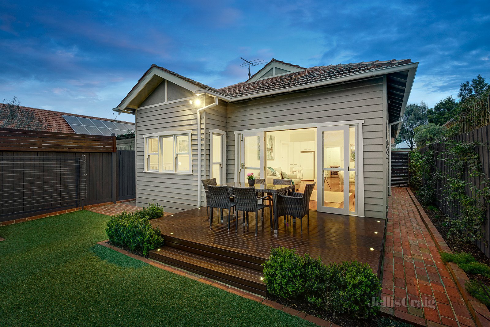 24 Howitt Street, Northcote image 3