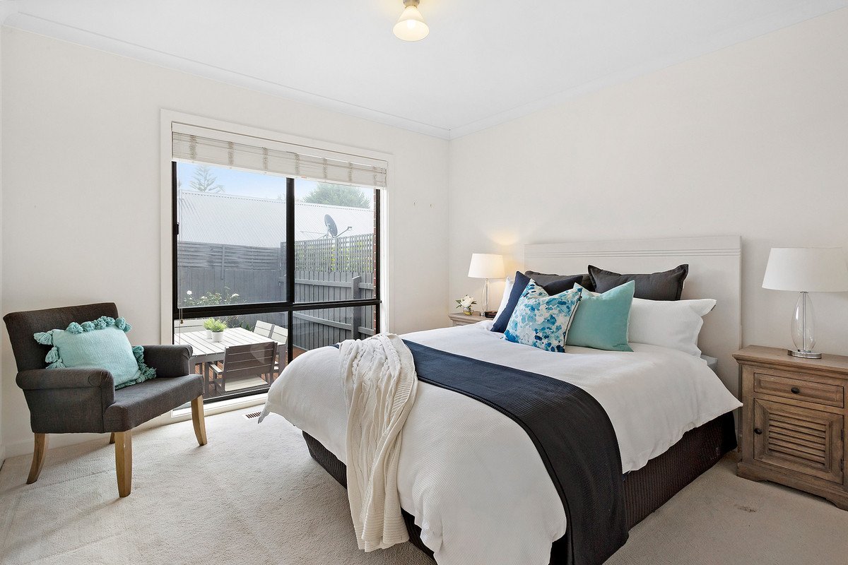 24 Hunter Drive, Blackburn South image 5