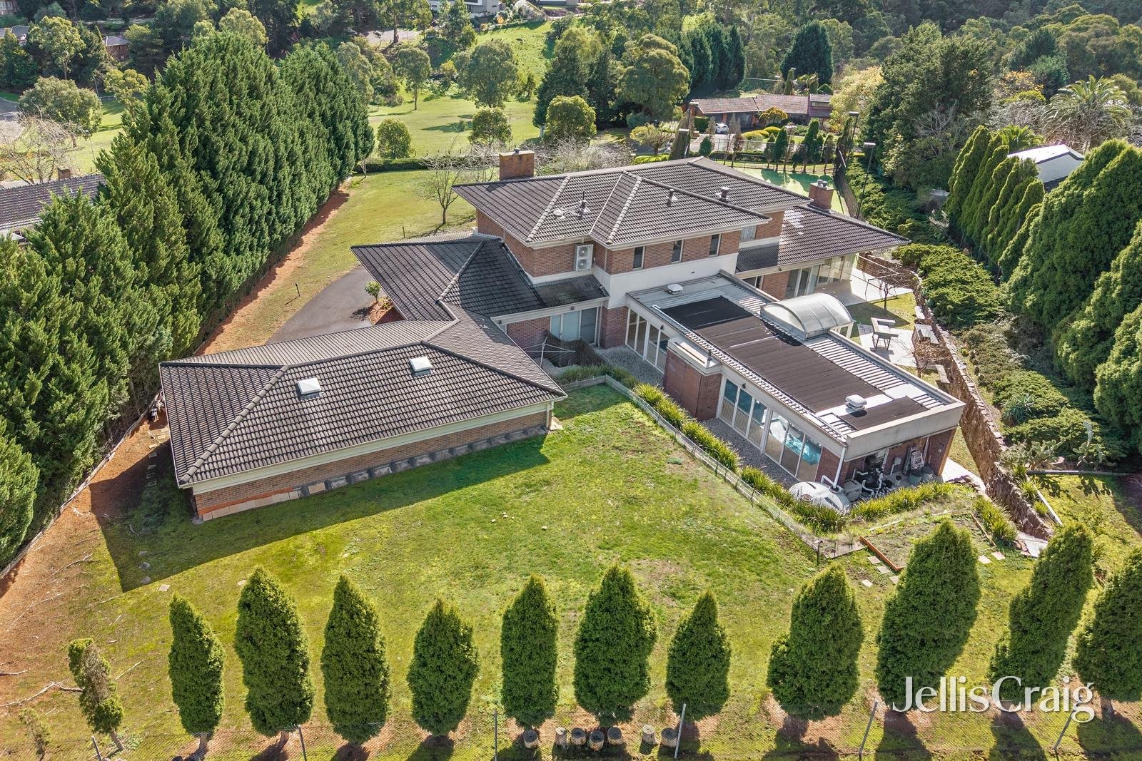 24 Illawong Drive, Donvale image 19
