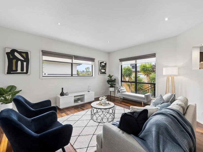 Property Gallery Thumbnail 3