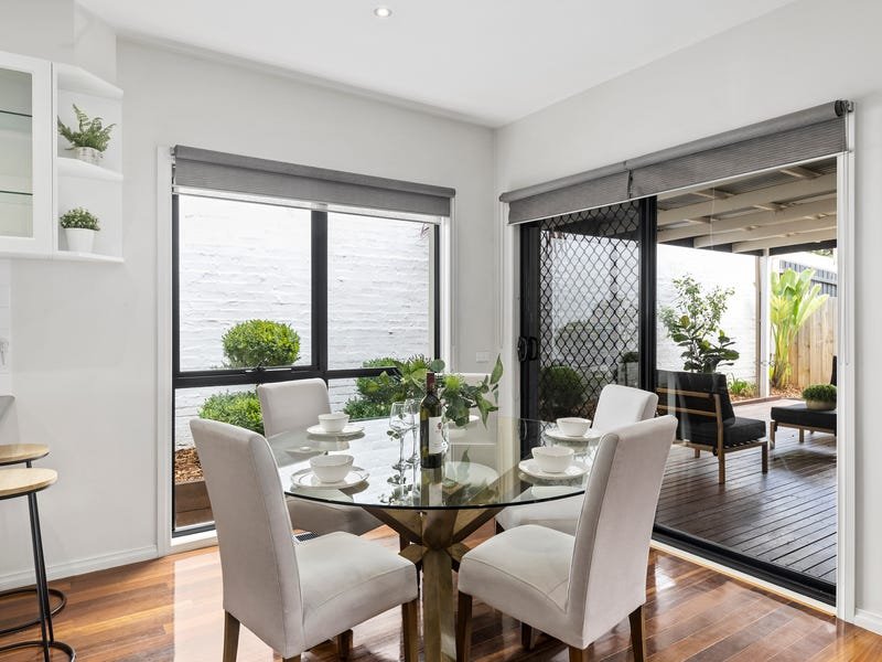 Property Gallery Thumbnail 6