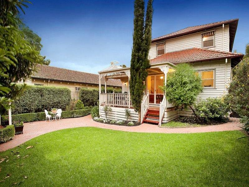 24 James Street, Surrey Hills image 4