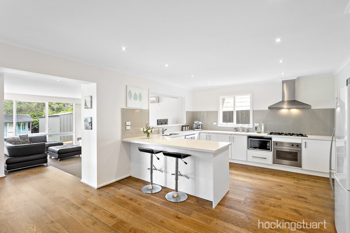 24 Jocelyn Avenue, Balwyn North image 4