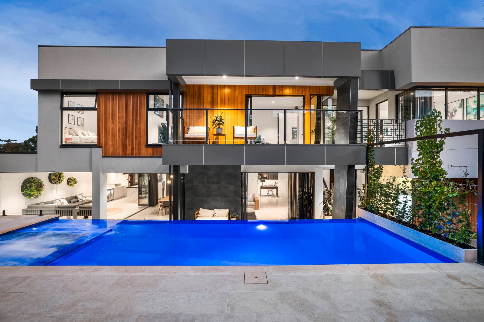 Property Gallery Thumbnail 14