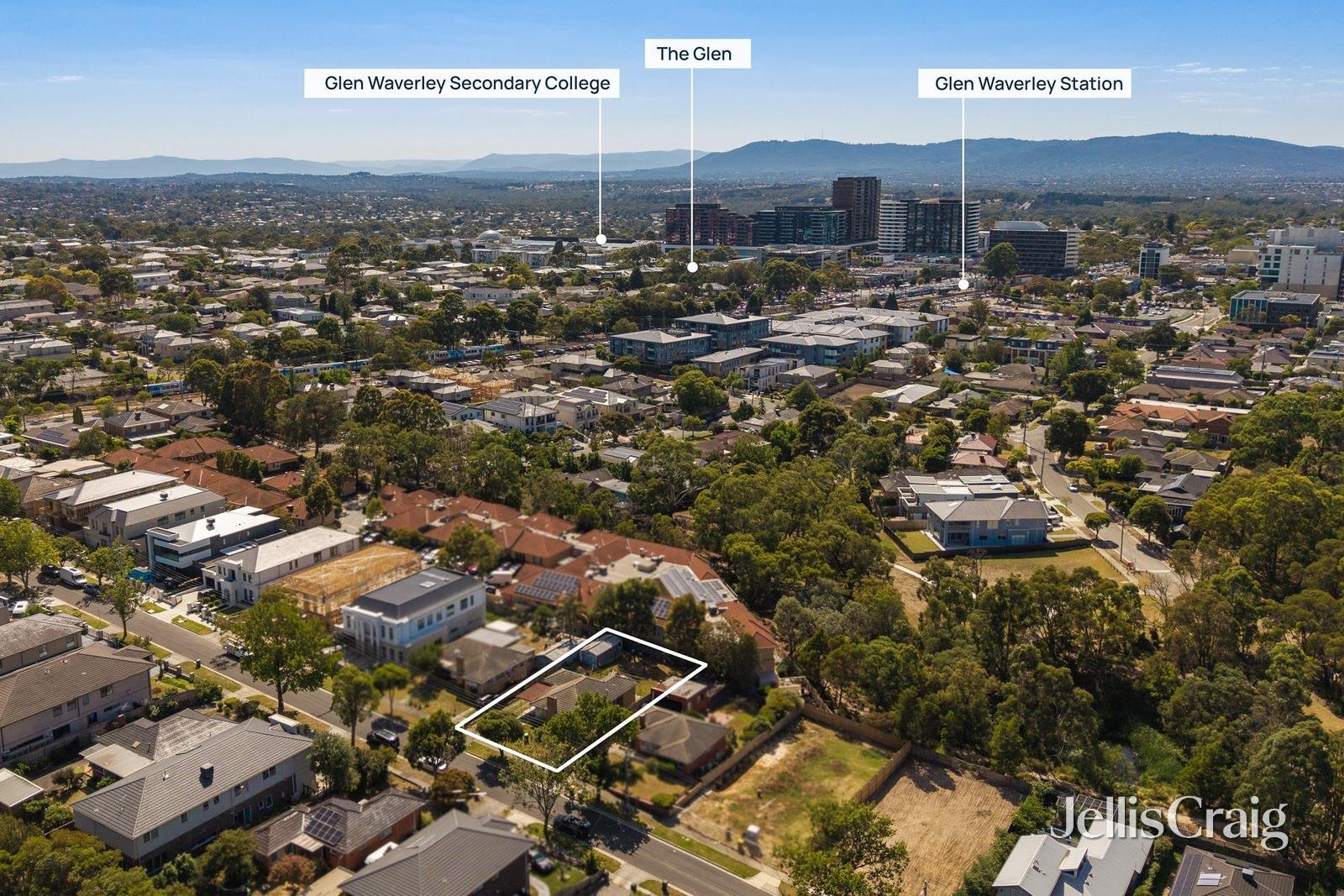 24 Kinnoull Grove, Glen&nbsp;Waverley image 3