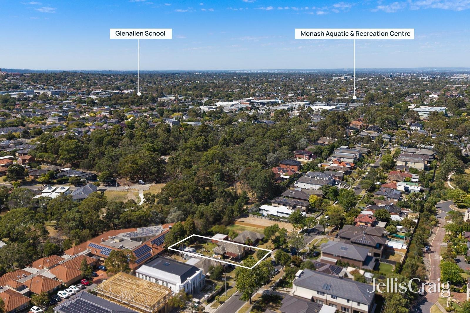 24 Kinnoull Grove, Glen&nbsp;Waverley image 2