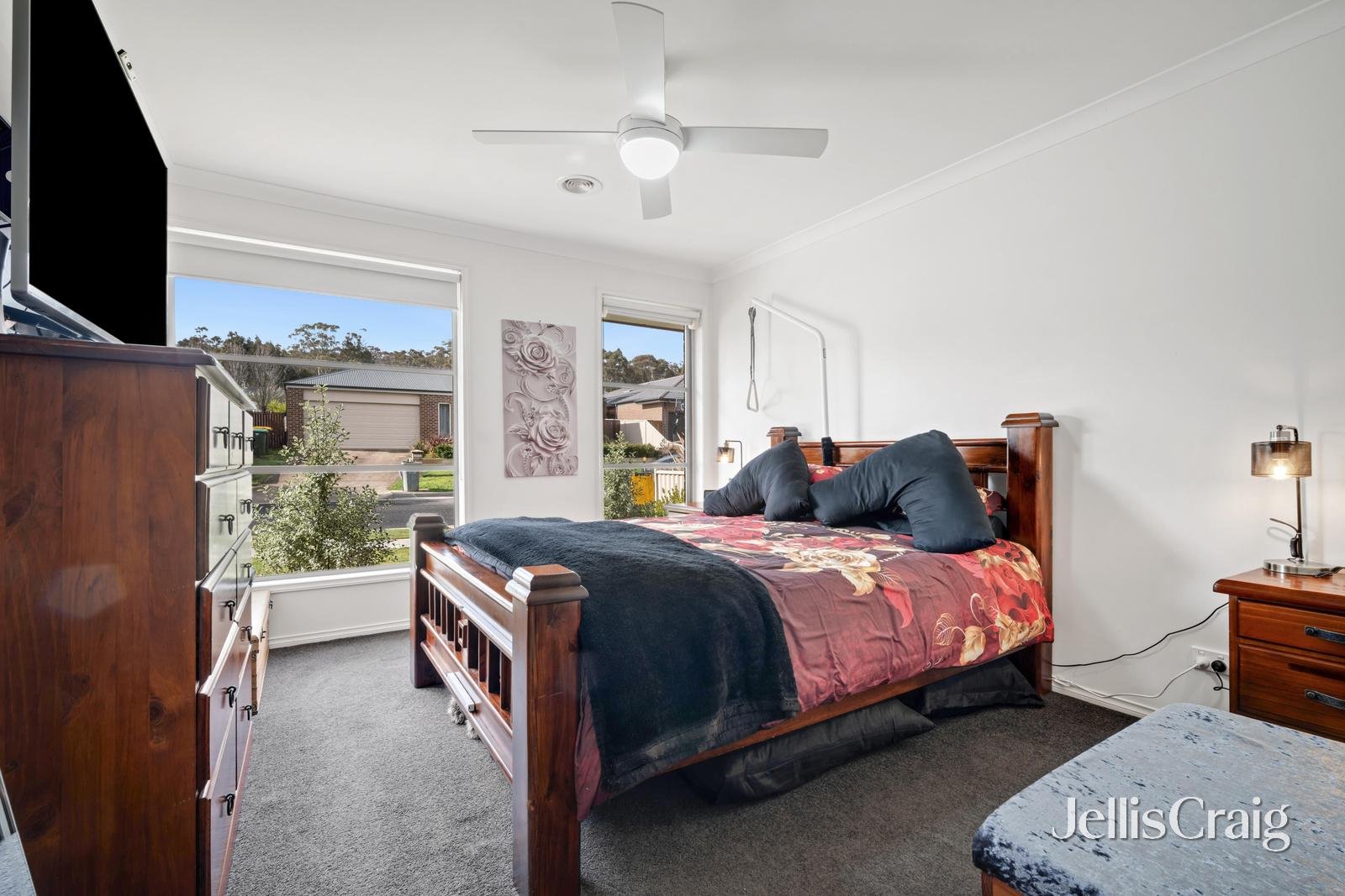 24 Kirby Avenue, Canadian image 7