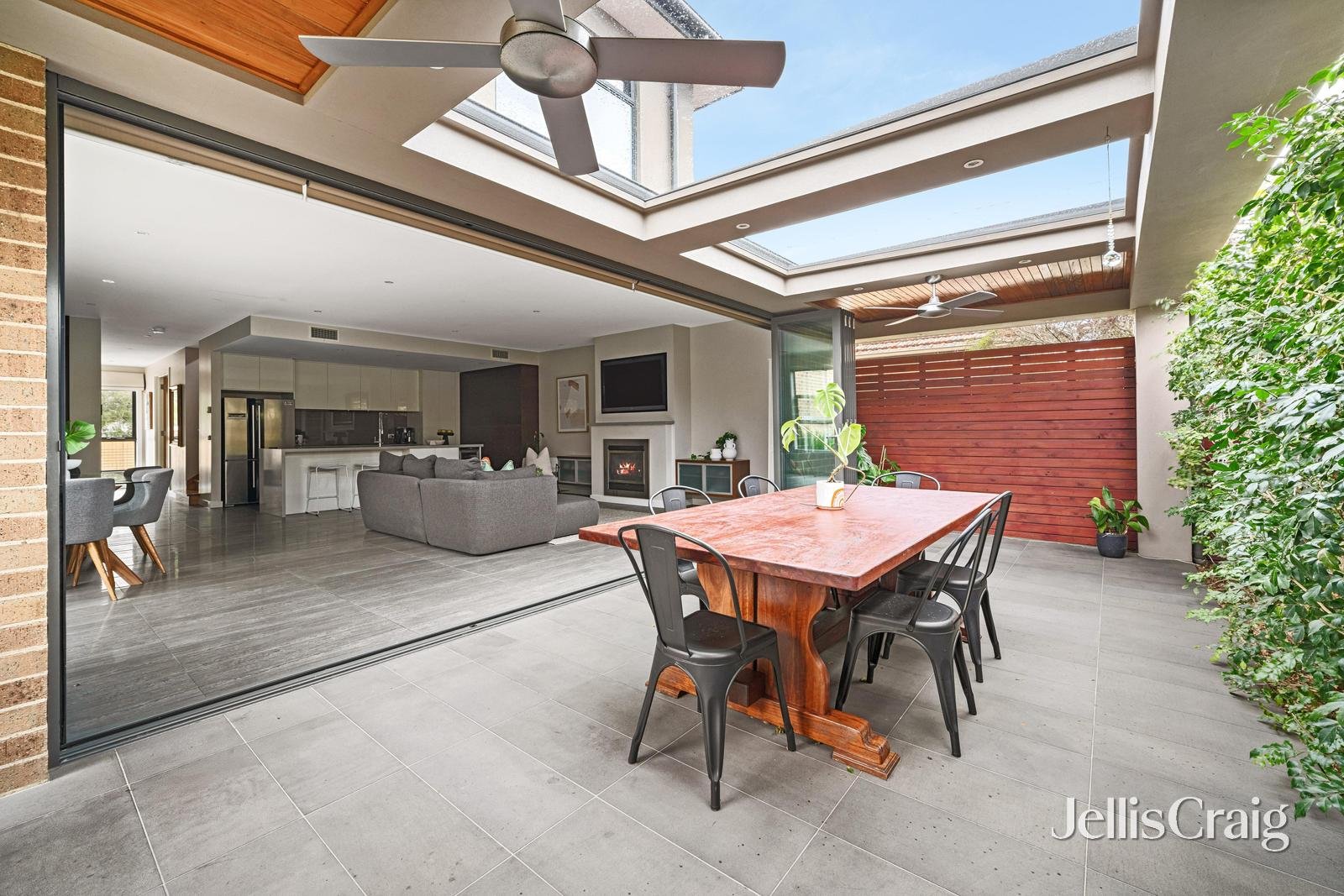 24 Laburnum Street, Parkdale image 12